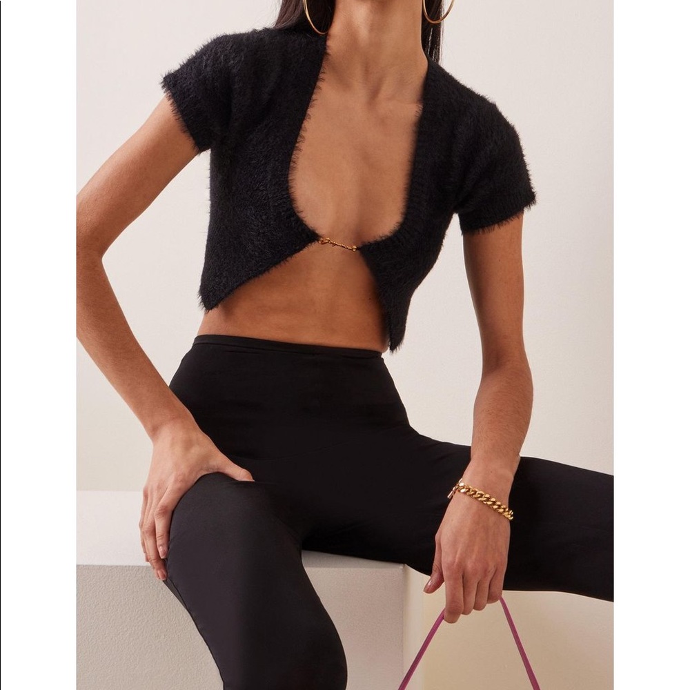 COPY - JACQUEMUS
Black 'La Maille Neve' Cardigan shirt